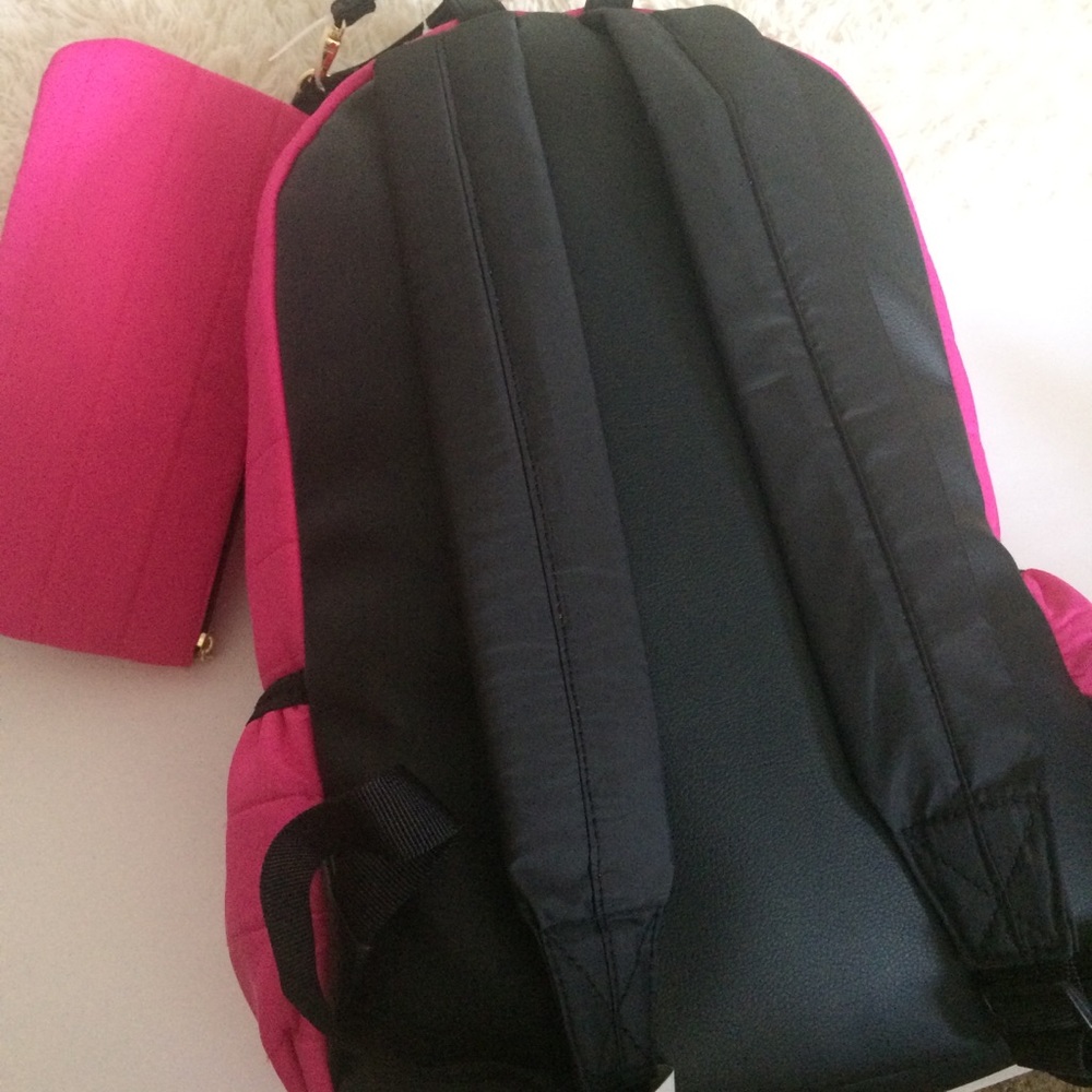 Betsey Johnson fuchsia Backpack large quilted - Picture 6 of 8